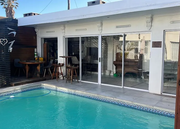 Apartment On 32